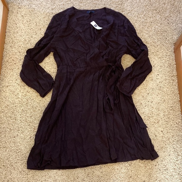Gap Deep purple wrap dress - Picture 1 of 3